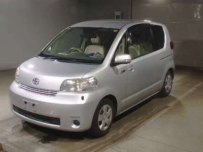 TOYOTA PORTE