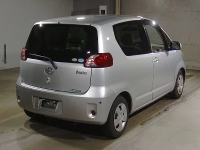 TOYOTA PORTE