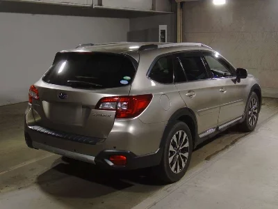 SUBARU OUTBACK