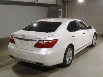 LEXUS LS