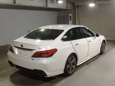 TOYOTA CROWN HYBRID