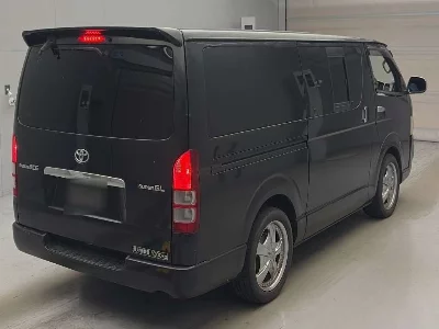 TOYOTA REGIUS VAN