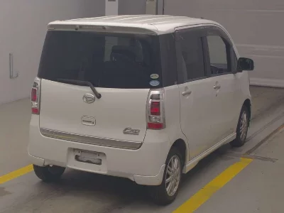 DAIHATSU TANTO EXE
