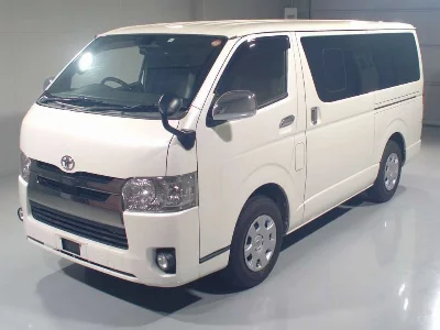 TOYOTA HIACE VAN