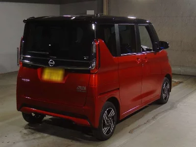NISSAN ROOX