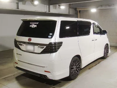 TOYOTA VELLFIRE