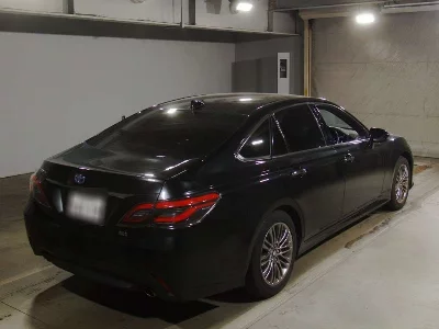 TOYOTA CROWN HYBRID