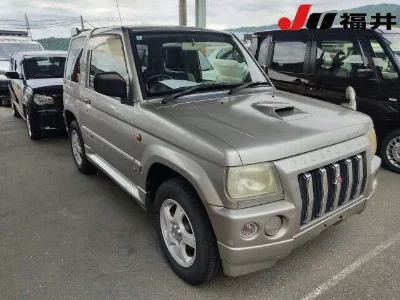 MITSUBISHI PAJERO MINI