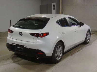 MAZDA MAZDA3 FASTBACK