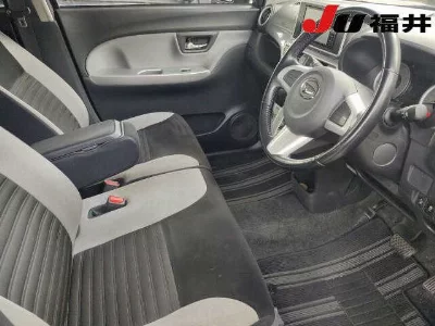 DAIHATSU CAST ACTIVA