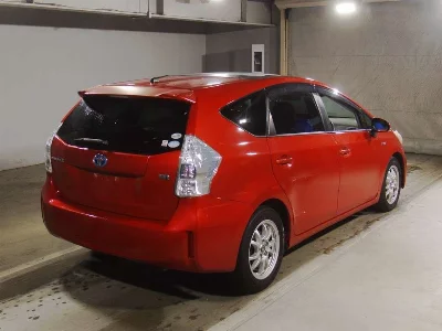 TOYOTA PRIUS ALPHA
