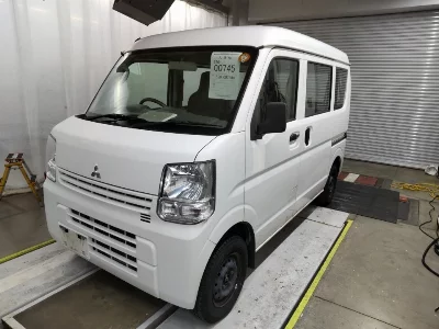 MITSUBISHI MINICAB