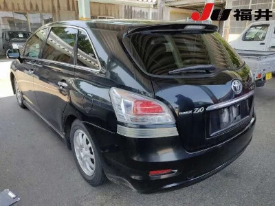 TOYOTA MARK X ZIO