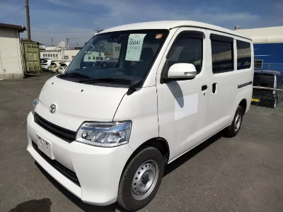 TOYOTA TOWN ACE