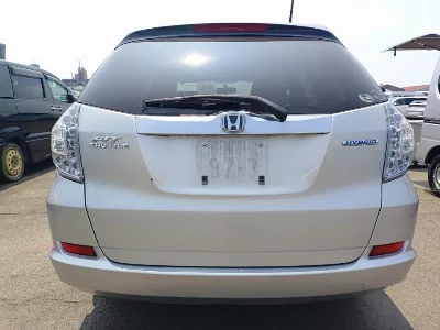 HONDA FIT SHUTTLE