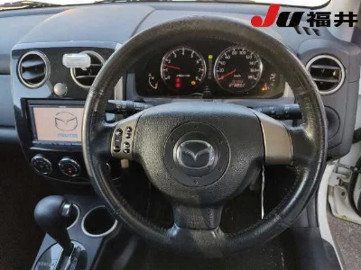 MAZDA VERISA