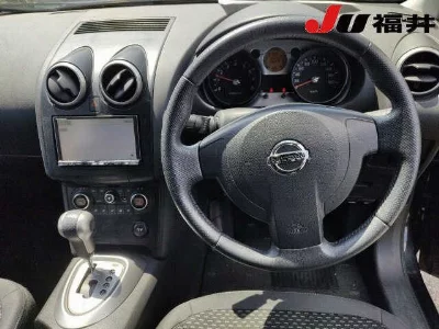 NISSAN DUALIS