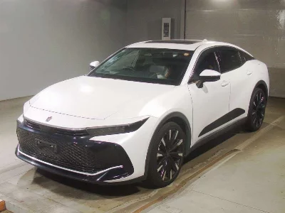 TOYOTA CROWN CROSSOVER