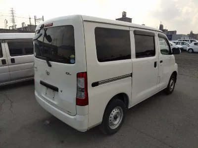 TOYOTA TOWN ACE