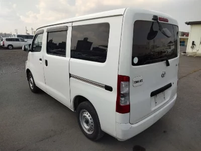 TOYOTA TOWN ACE