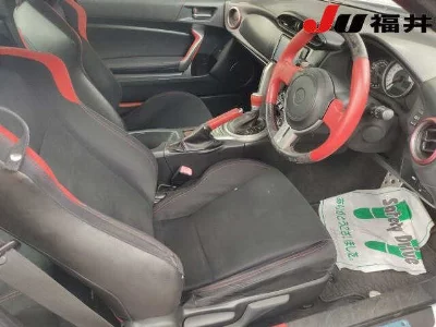 TOYOTA 86