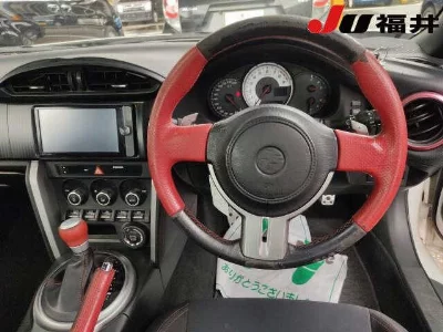 TOYOTA 86