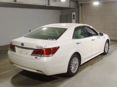 TOYOTA CROWN HYBRID