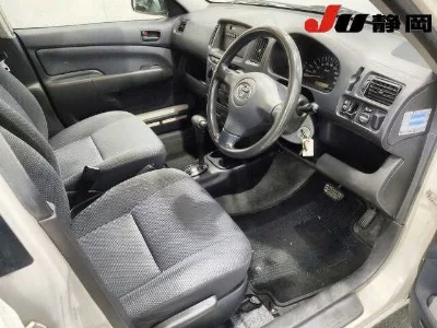 TOYOTA SUCCEED VAN
