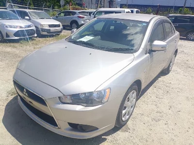 MITSUBISHI GALANT FORTIS
