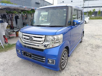 HONDA N BOX CUSTOM