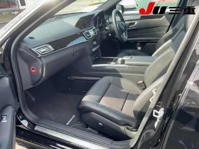 MERCEDES BENZ E CLASS