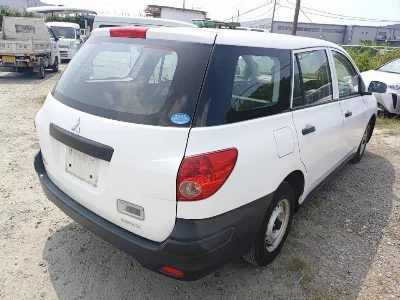 MITSUBISHI LANCER CARGO