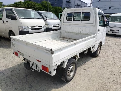 NISSAN NT100 CLIPPER