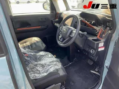 DAIHATSU TANTO FUN CROSS
