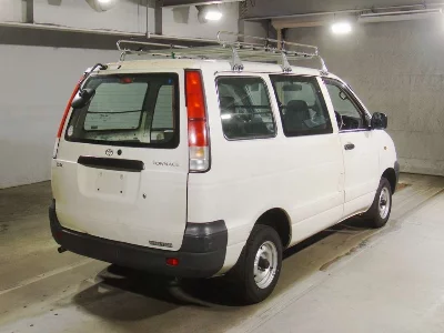 TOYOTA TOWN ACE VAN