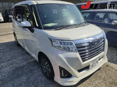 TOYOTA TANK