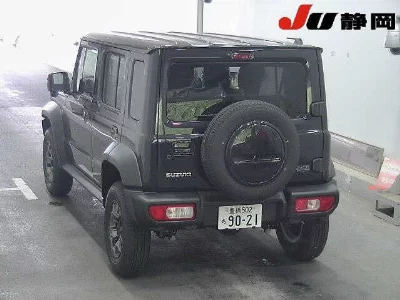 SUZUKI JIMNY NOMADE
