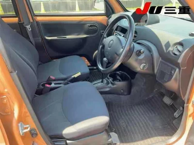 DAIHATSU ESSE