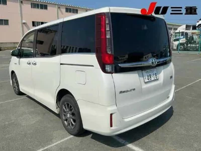 TOYOTA ESQUIRE