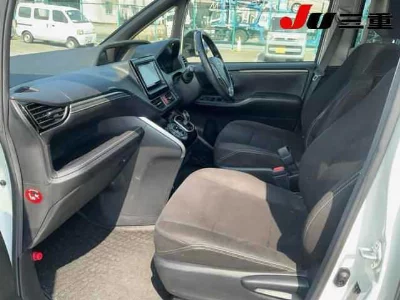 TOYOTA ESQUIRE