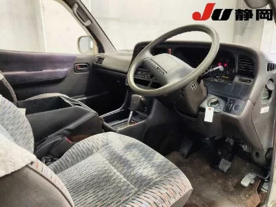 TOYOTA HIACE WAGON