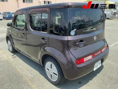 NISSAN CUBE