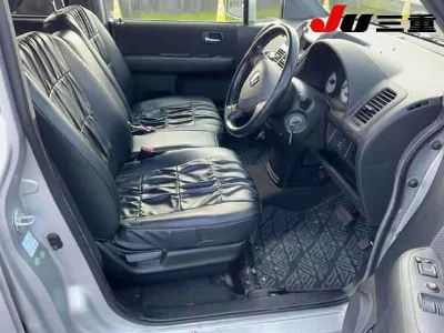 HONDA MOBILIO SPIKE