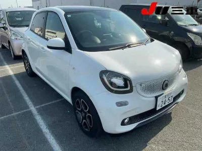 SMART FOURFOUR
