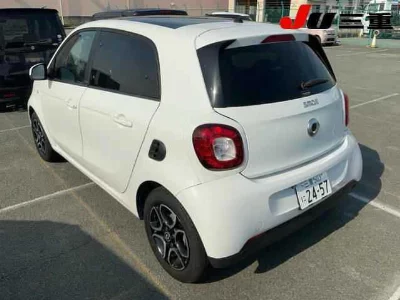 SMART FOURFOUR