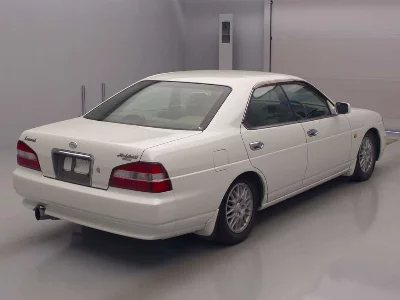 NISSAN LAUREL