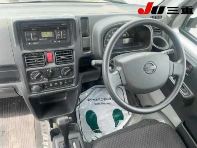 NISSAN NT100 CLIPPER
