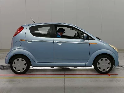 SUBARU R2