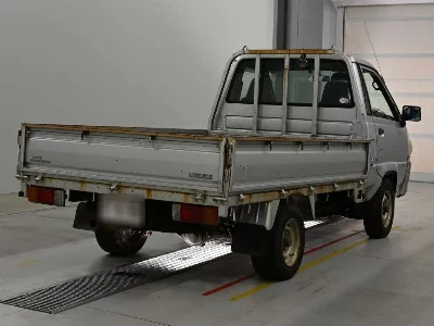 TOYOTA LITE ACE TRUCK
