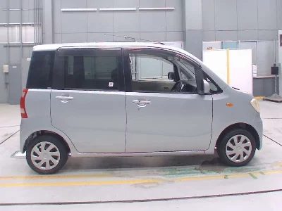 DAIHATSU TANTO EXE